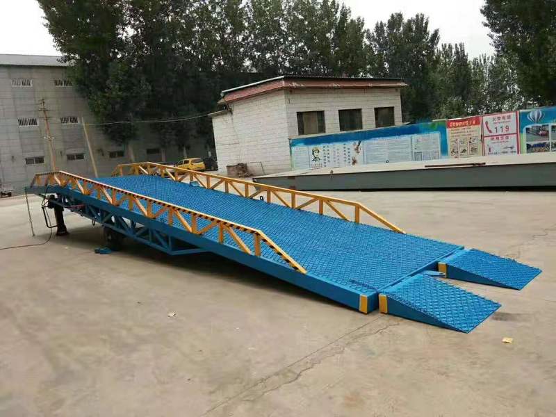 延边汽车登车桥