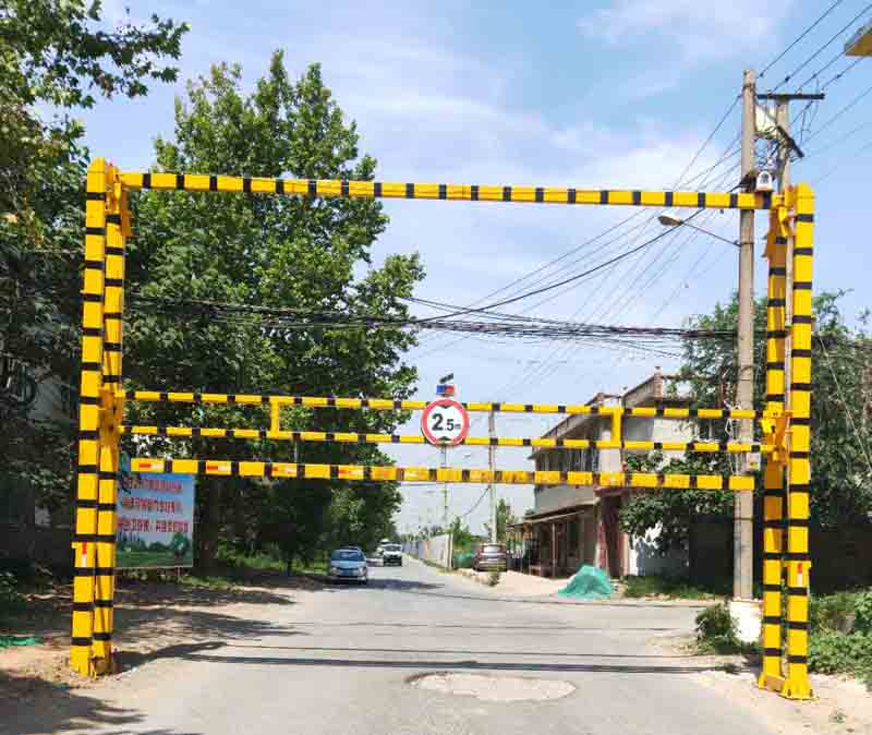 延边农村道路限高架