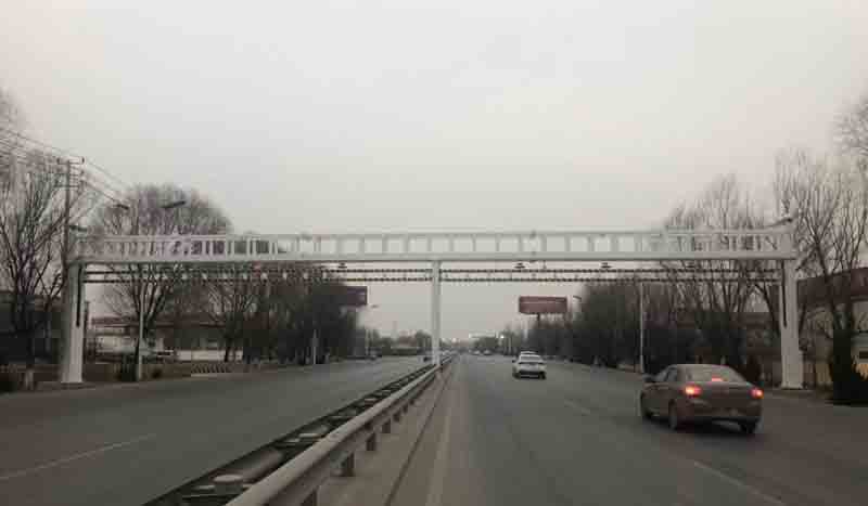 延边公路限高杆